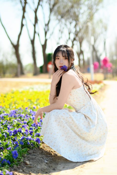 碎花裙与春天的约定 封面缩略图