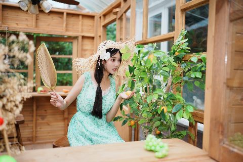 模特小月 ｜ Vol.11 - 这个妹妹皮的很 封面缩略图