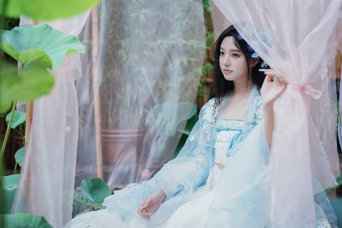 幔帐竹筏，夏荷幽幽｜在北京复刻江南烟雨氛围感 封面缩略图