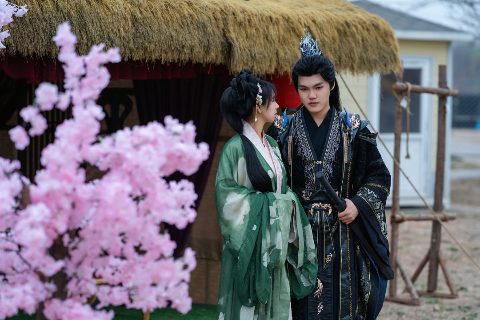 魏晋风青绿汉服 · 江湖儿女的春日邂逅 封面缩略图