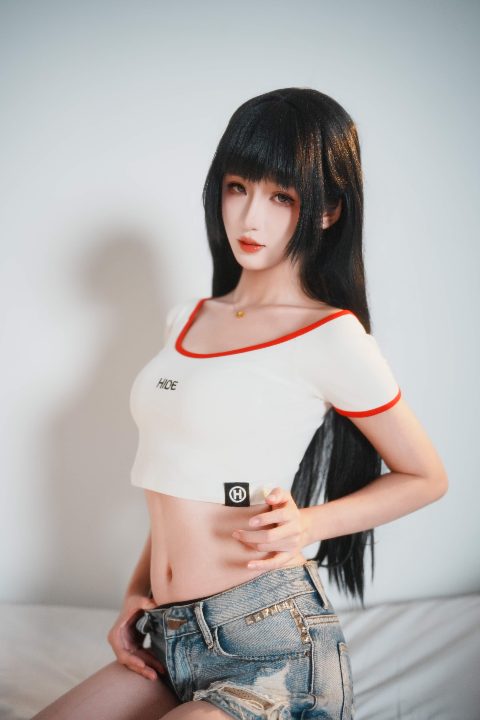模特林瑜 ｜ Vol.15 - 氛围感辣妹 封面缩略图