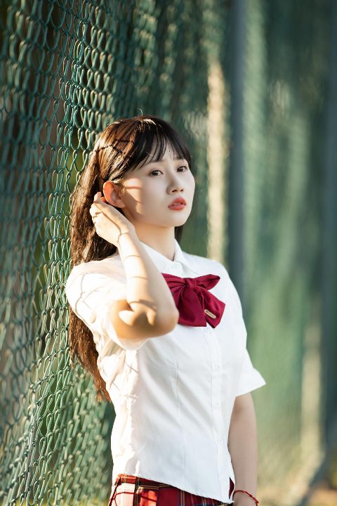操场夏末・少女的青春序曲 封面缩略图