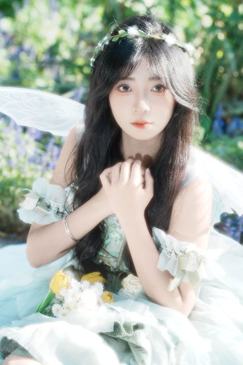 模特楠楠 ｜ Vol.99 - 星芒下的花海女生 封面缩略图